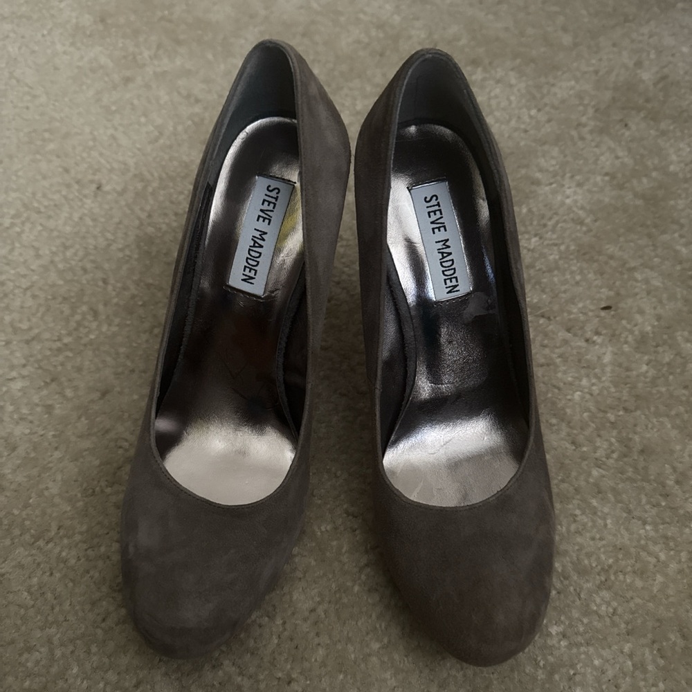 Steve Madden Grey Heels
